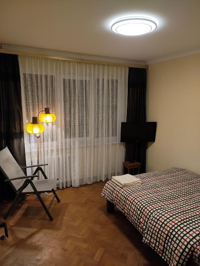 Gallery Lviv Apartment Buitenkant foto